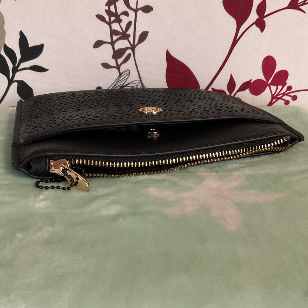 SOLD - PLEASE DO NOT BUY π Collette Leather Look Clutch Purse $15 π - Picture 6 of 12